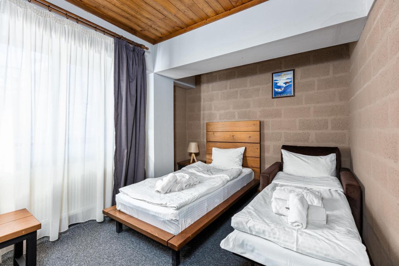 Alpine Lounge Boutique Hotel Kazbegi Luaran gambar