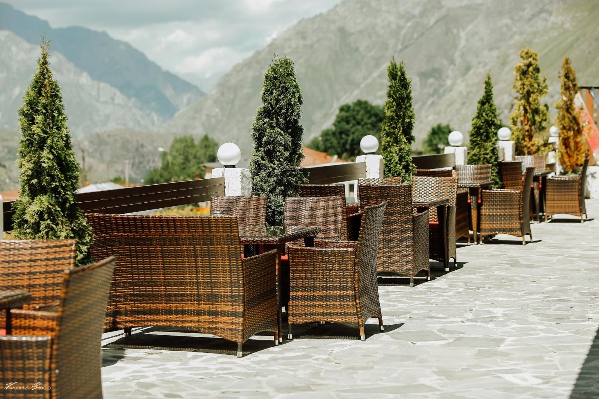 Alpine Lounge Boutique Hotel Kazbegi Luaran gambar