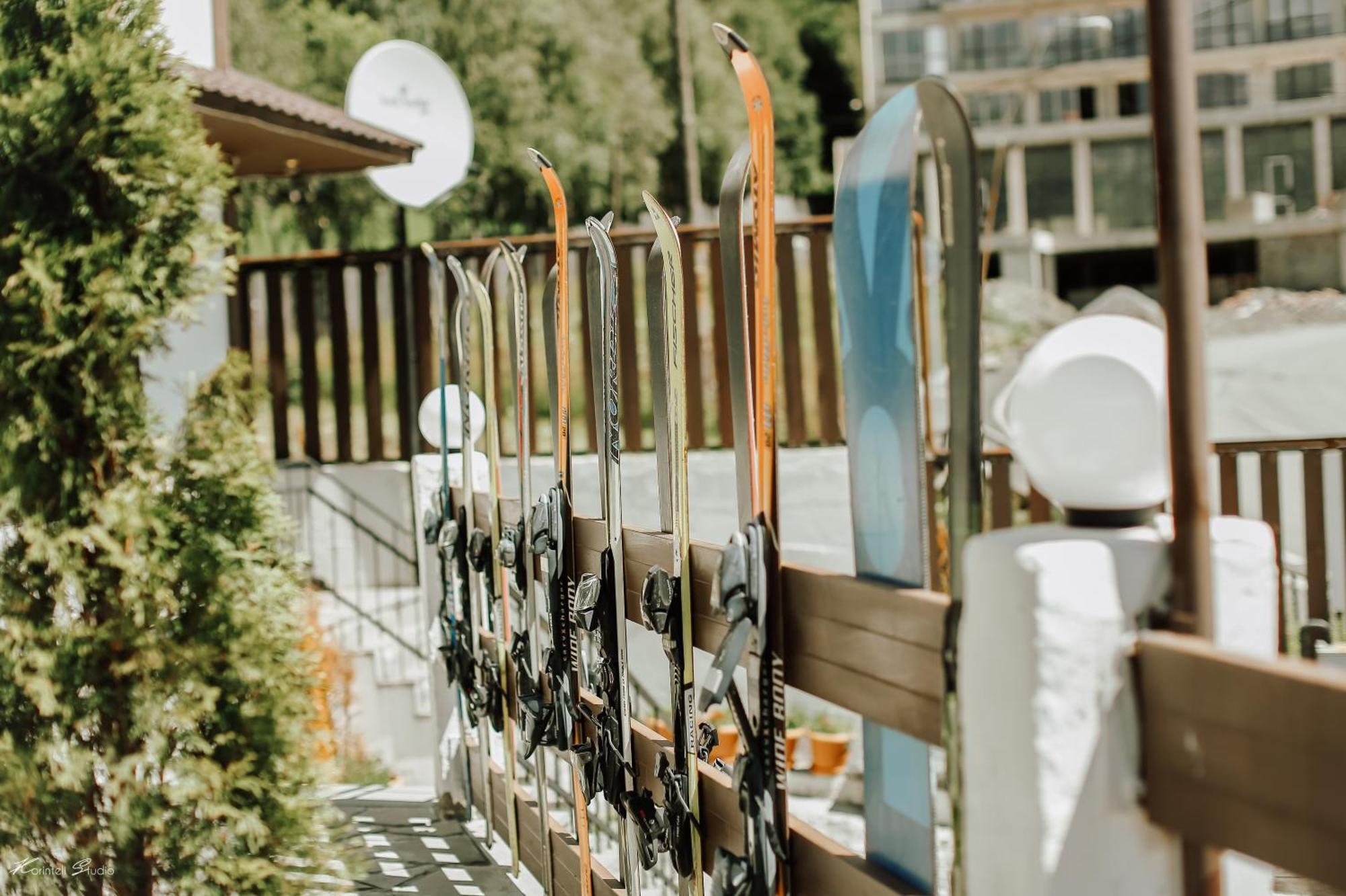 Alpine Lounge Boutique Hotel Kazbegi Luaran gambar