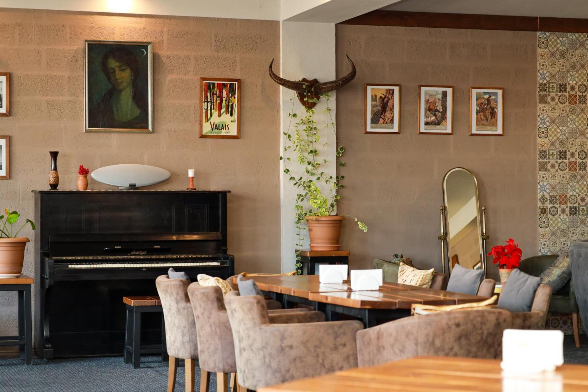 Alpine Lounge Boutique Hotel Kazbegi Luaran gambar